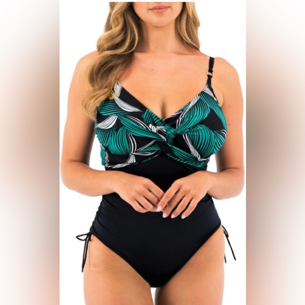 Fantasie Women's Saint Lucia Underwire Twist Front Swimsuit - size Medium